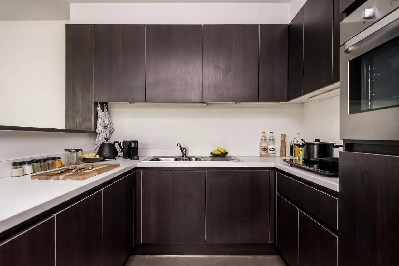 London Tower Apartments - Anvers 0*,  Belgique